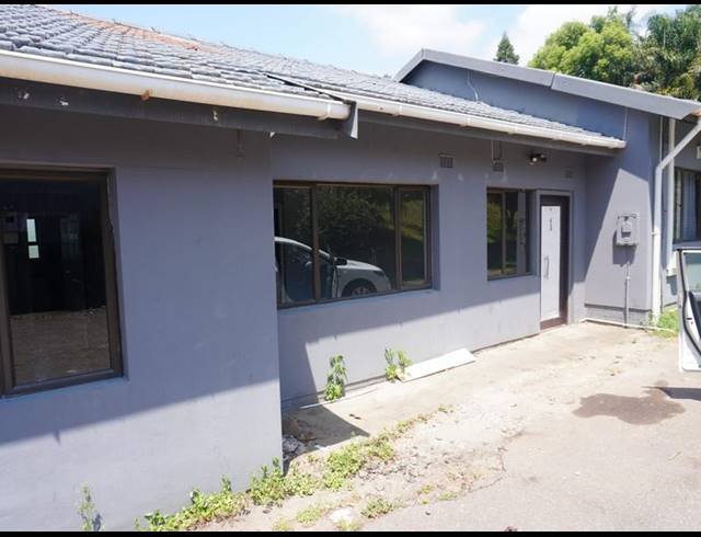 3 BEDROOM PROPERTY TO RENT IN BEREA WEST